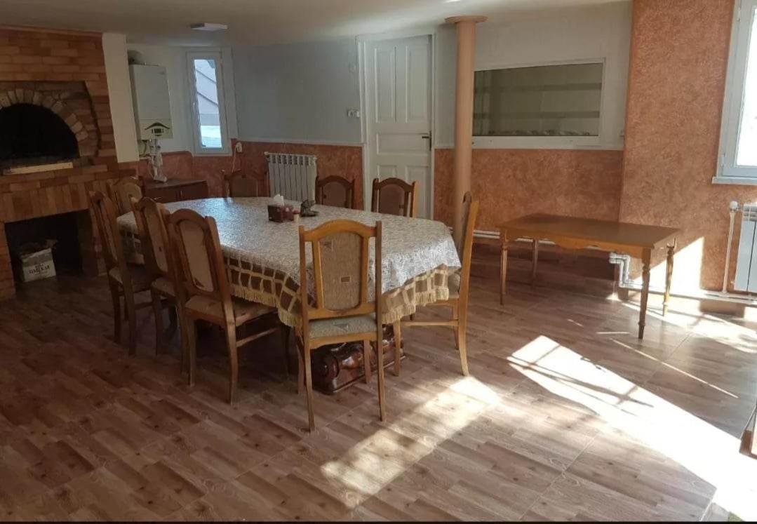 Arman Guest House 迪利然 外观 照片