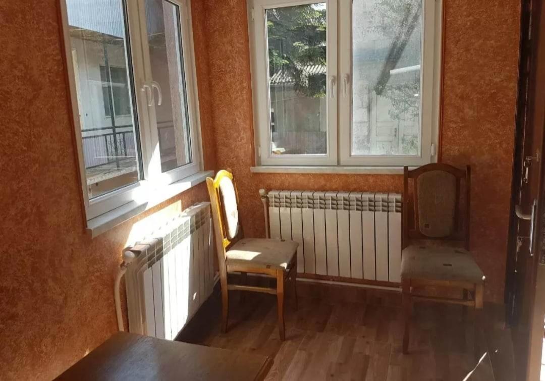 Arman Guest House 迪利然 外观 照片