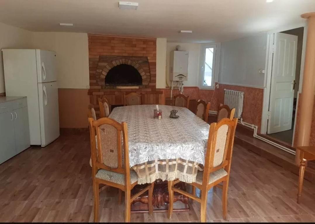 Arman Guest House 迪利然 外观 照片