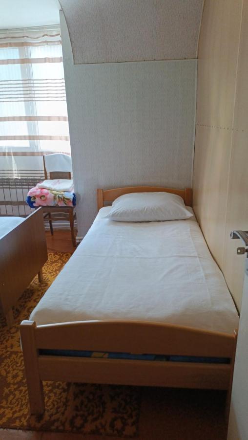 Arman Guest House 迪利然 外观 照片